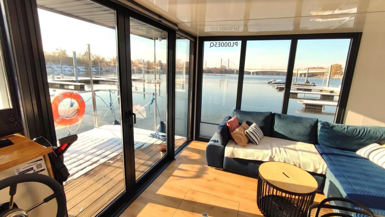 Houseboat Water King Apartament Plywajacy Dom Na Wodzie, 7 Os Wrocław Exteriör bild