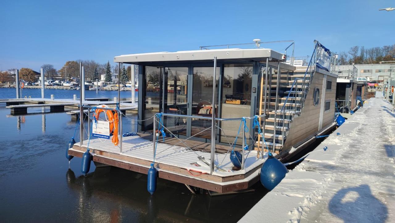 Houseboat Water King Apartament Plywajacy Dom Na Wodzie, 7 Os Wrocław Exteriör bild